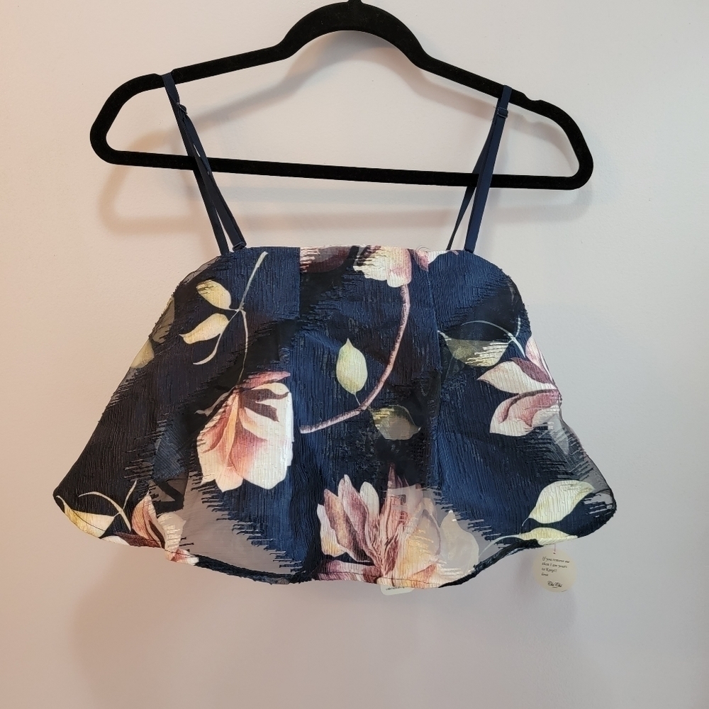 NWT Chi Chi London Petite Rubie Top Size UK 6 / US Size 2 - Picture 2 of 7